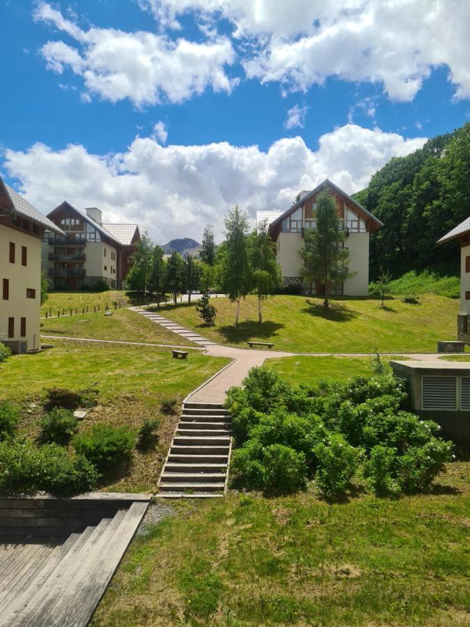 Les chalets du galibier 2 WIFI Parking privé 4stars Valloire Exterior foto